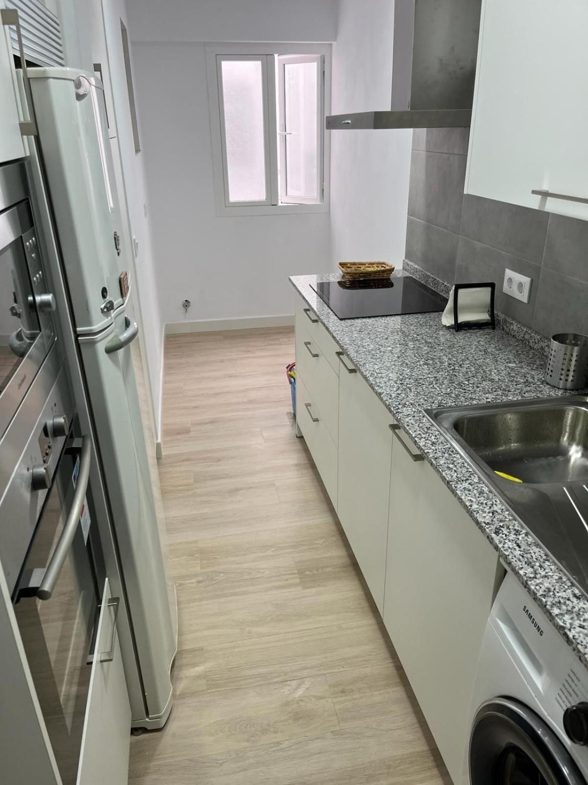 Cozy Apartment Next To Center إشبيلية المظهر الخارجي الصورة