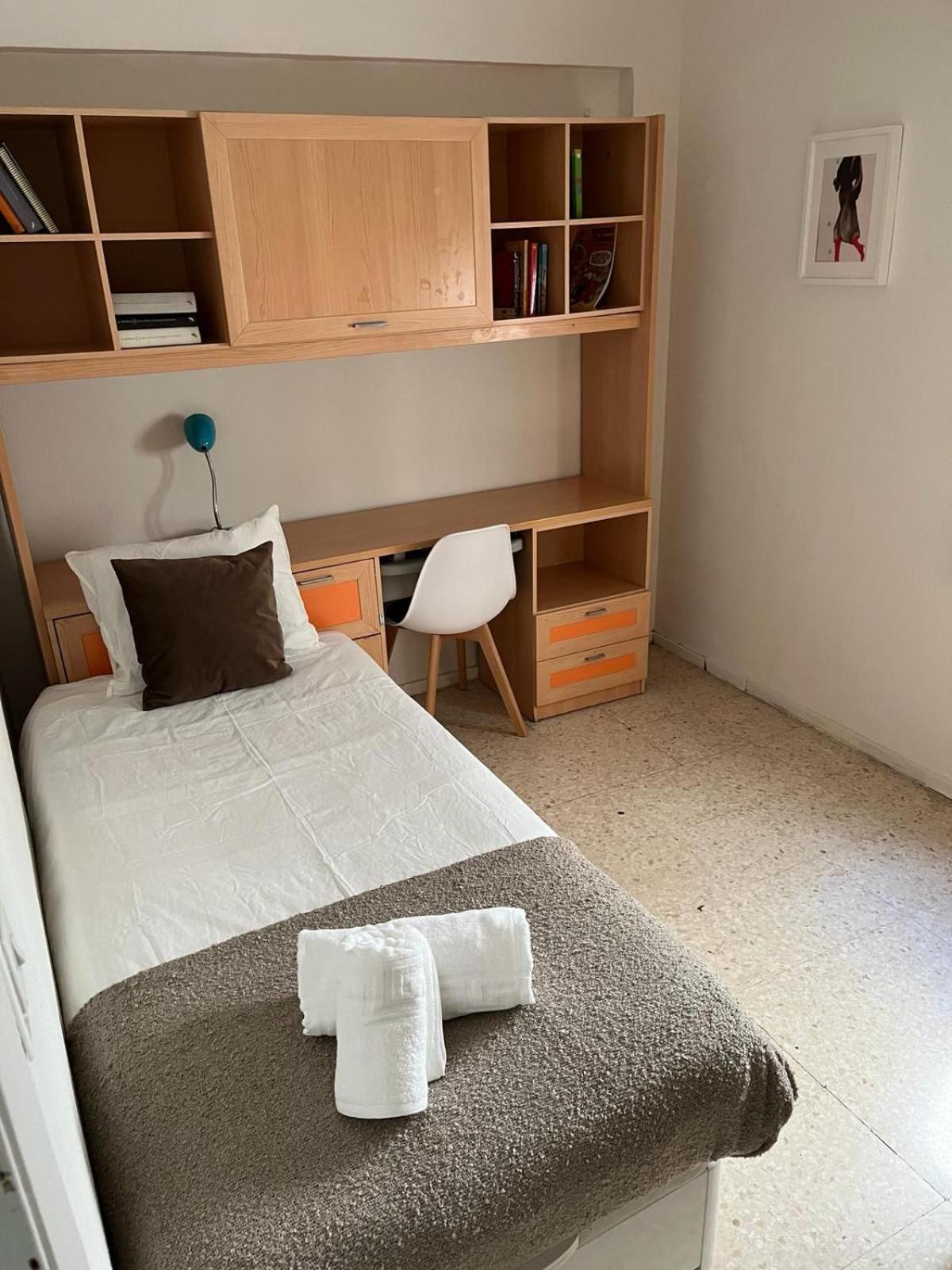 Cozy Apartment Next To Center إشبيلية المظهر الخارجي الصورة